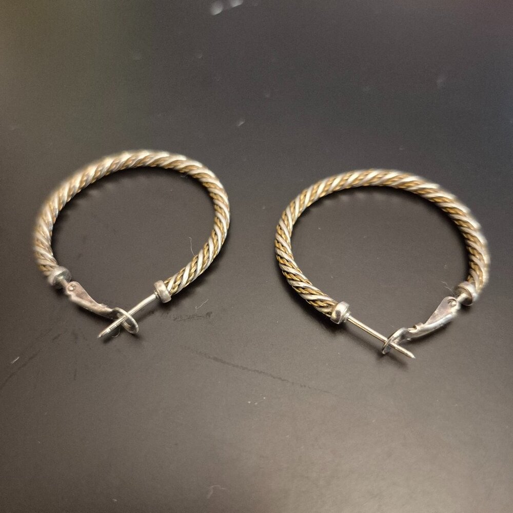 Grace & Heart ( Silpada ) Twist & Shout Earrings - image 3